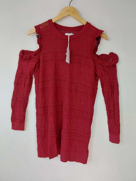 LC Lauren Conrad Tops - NWT LC Lauren Conrad Burgundy Ruffled Cold Shoulder Pointelle Knit Tunic